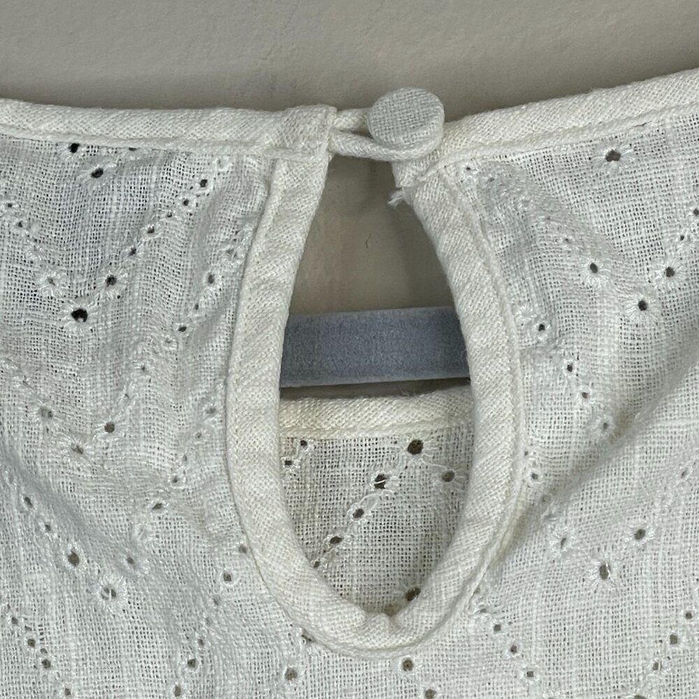 Dana Buchman Coastal Shift Dress Women 12 Eyelet Detail Linen Blend Crisp Preppy - Picture 8 of 11